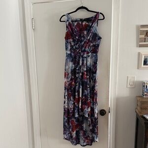 Simply Vera Vera Wang Vibrant Sleeveless Maxi Dress